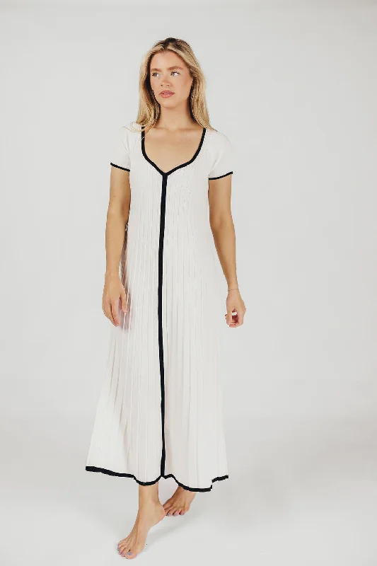 Marilyn Pleated Knit Maxi Dress with Contrast Binding in Off-White