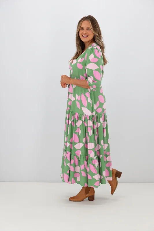 Fria Amelia Amora 3/4 Sleeve Maxi Dress Green