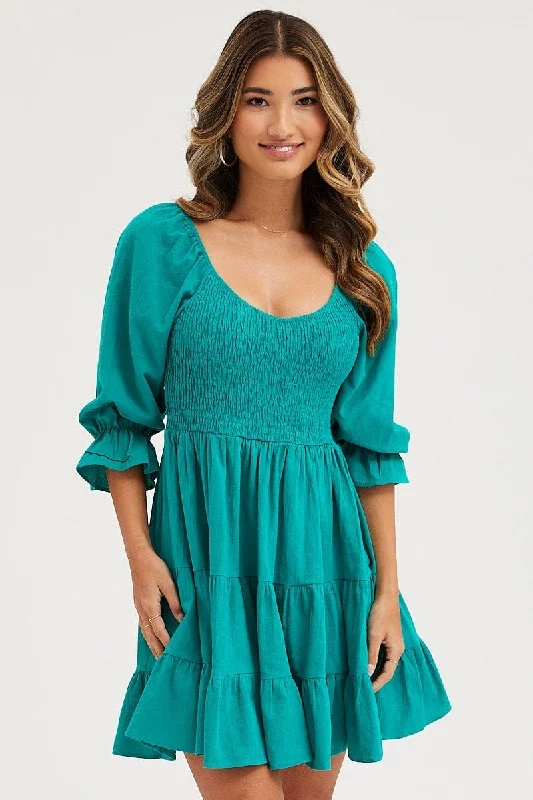 Green Fit And Flare Dress Long Sleeve Sweetheart Neck