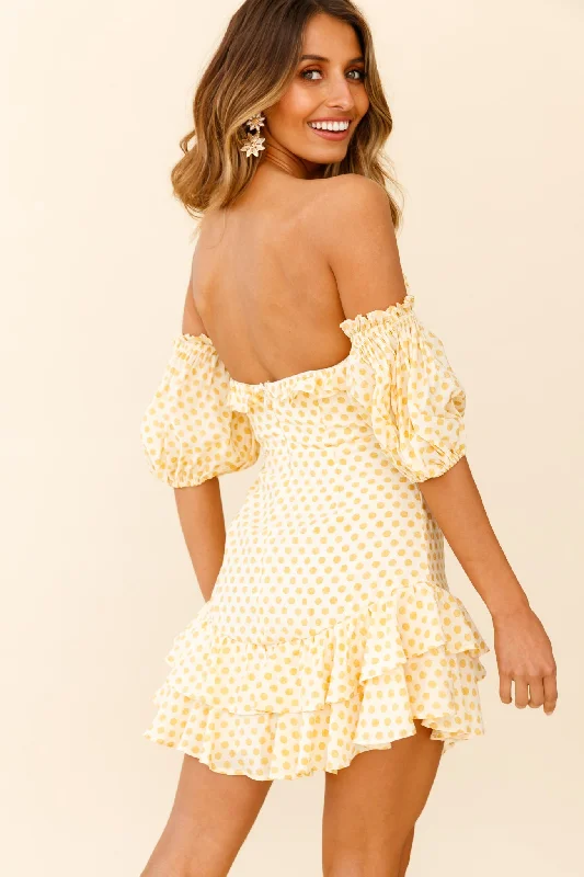 Homecoming Queen Sweetheart Neckline Puff Sleeve Dress Polka Dot Yellow