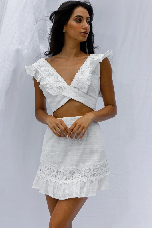 Just Bliss Tied Back Crop Top White