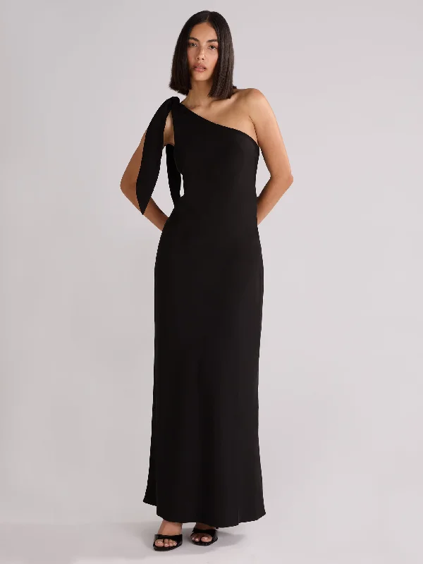 Petite Charlotte Black Crepe One Shoulder Maxi Dress