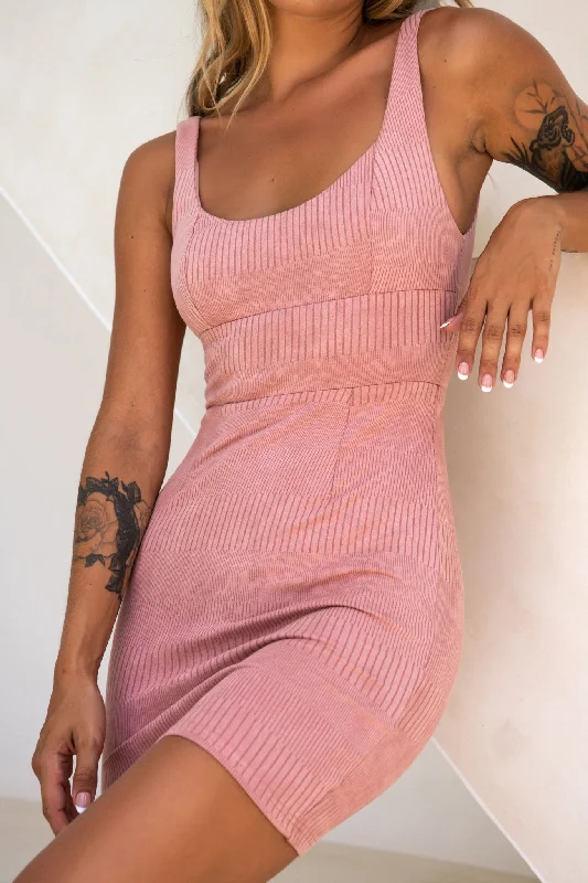 Workin' 9 to 5 Scoop Neck Pencil Dress Rose